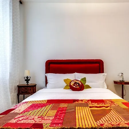 Modern 2 Bed Flat In San Giovanni
