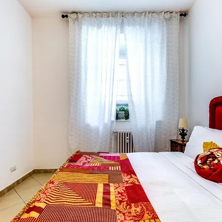 Modern 2 Bed Flat In San Giovanni